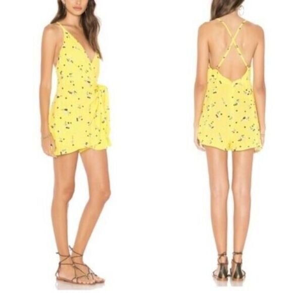 Free People Women's Sz 2 Yellow Floral Tango at Night Wrap Romper Playsuit - Picture 9 of 9